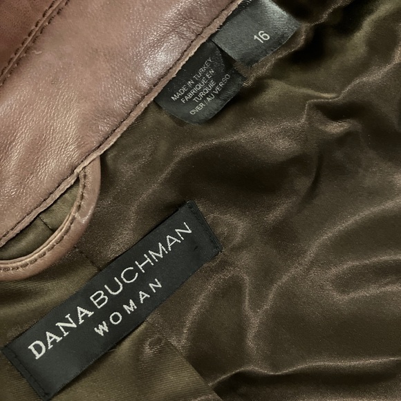 Dana Buchman leather jacket - Picture 3 of 4